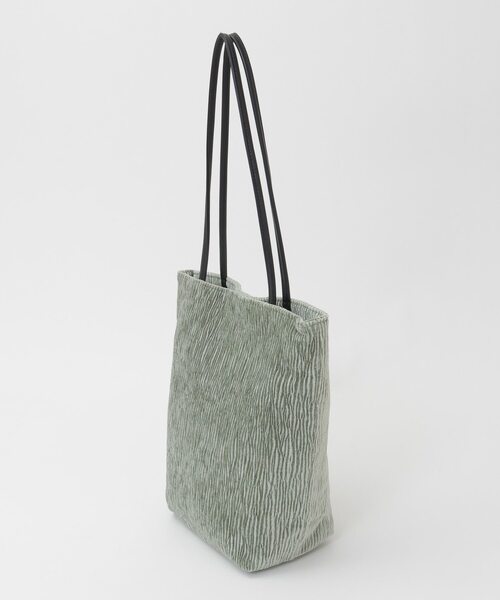 MELROSE claire(メルローズ クレール)の「【ベロアバッグ】(トートバッグ・レディース・チャコールグレー/ブラック/セージグリーン・FREE)」の7枚目の写真