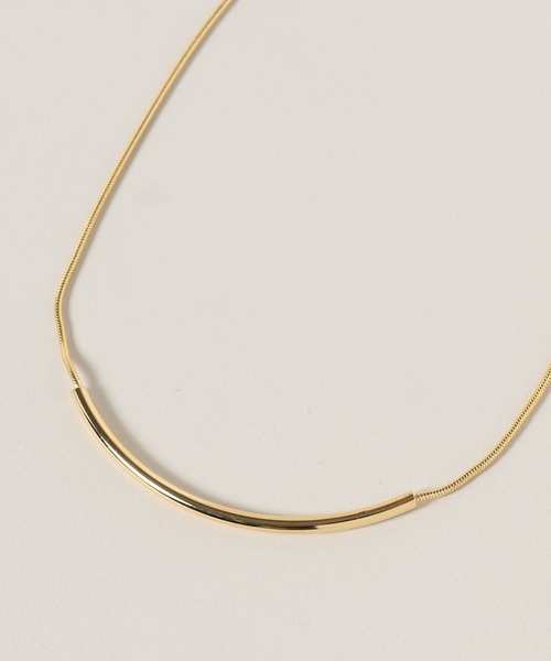 A part by（アパートバイ）の「カーブモチーフネックレス（ネックレス・レディース・GOLD/Silver・FREE）」の4枚目の写真