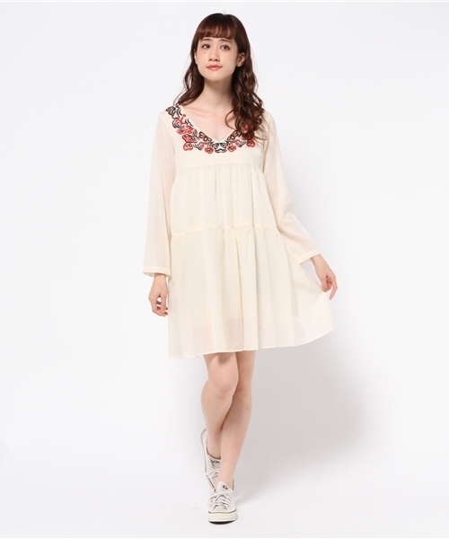 navasana（ナバアサナ）の「navasanaテリーボイルチェーン刺繍ワンピース/712-NOB-N152-OP059（ワンピース・レディース・アイボリー/ブラック・FREE）」の8枚目の写真