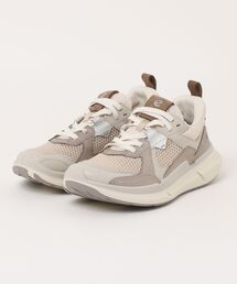 ECCO | ハイテク BIOM 2.2 機能性スニーカー 上質ヌバックレザー×軽量素材 本革(スニーカー)