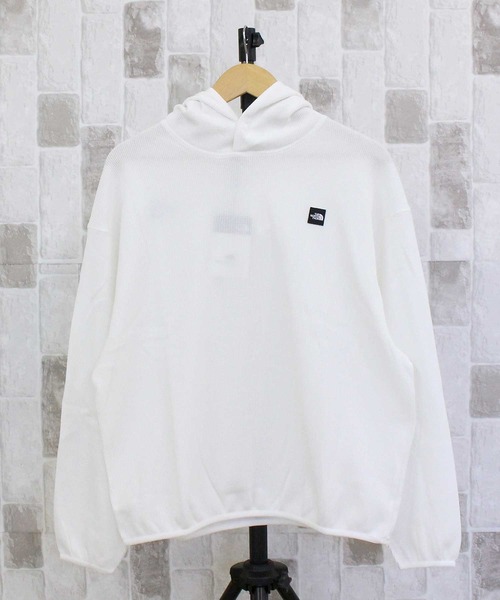 THE NORTH FACE（ザノースフェイス）の「ワッフルフードプルオーバー ワンポイント パーカー WAFFLE HOOD PULLOVER White Label Korea Line（パーカー・メンズ・ホワイト/ブラック・S/XL/L/M）」の2枚目の写真