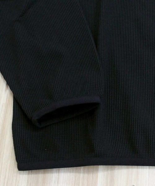 THE NORTH FACE（ザノースフェイス）の「ワッフルフードプルオーバー ワンポイント パーカー WAFFLE HOOD PULLOVER White Label Korea Line（パーカー・メンズ・ホワイト/ブラック・S/XL/L/M）」の6枚目の写真