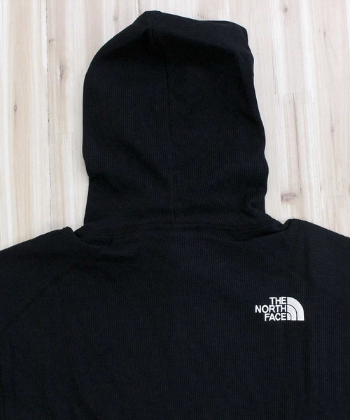 THE NORTH FACE（ザノースフェイス）の「ワッフルフードプルオーバー ワンポイント パーカー WAFFLE HOOD PULLOVER White Label Korea Line（パーカー・メンズ・ホワイト/ブラック・S/XL/L/M）」の8枚目の写真