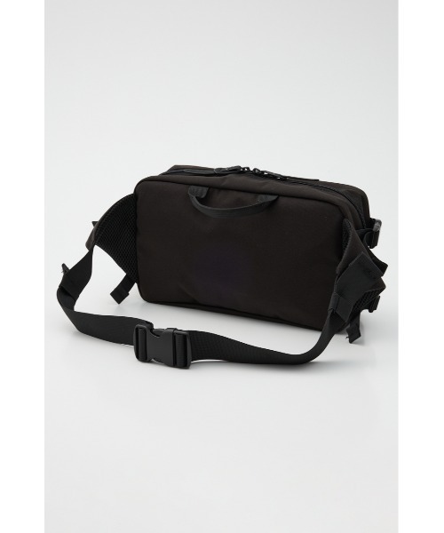 RODEO CROWNS WIDE BOWL（ロデオクラウンズワイドボウル）の「ロゴボディーバッグ（ボディバッグ/ウエストポーチ・メンズ・ブラック/カモフラージュ・FREE）」の5枚目の写真