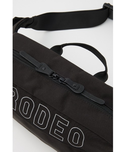 RODEO CROWNS WIDE BOWL（ロデオクラウンズワイドボウル）の「ロゴボディーバッグ（ボディバッグ/ウエストポーチ・メンズ・ブラック/カモフラージュ・FREE）」の7枚目の写真