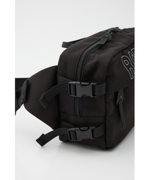 RODEO CROWNS WIDE BOWL（ロデオクラウンズワイドボウル）の「ロゴボディーバッグ（ボディバッグ/ウエストポーチ・メンズ・ブラック/カモフラージュ・FREE）」の8枚目の写真