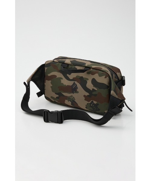 RODEO CROWNS WIDE BOWL（ロデオクラウンズワイドボウル）の「ロゴボディーバッグ（ボディバッグ/ウエストポーチ・メンズ・ブラック/カモフラージュ・FREE）」の16枚目の写真