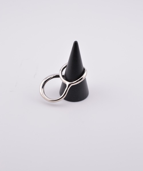 BROTHERHOOD(ブラザーフッド)の「【earyear】Waveform Double Finger Ring(リング・レディース・ゴールド/シルバー・FREE)」の3枚目の写真