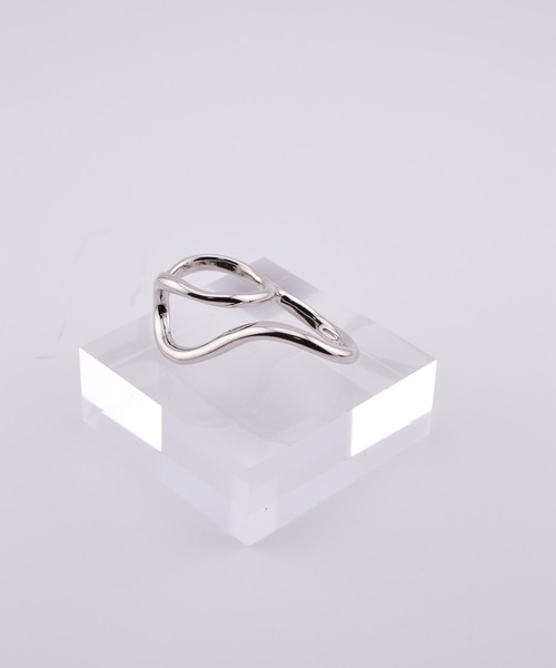 BROTHERHOOD(ブラザーフッド)の「【earyear】Waveform Double Finger Ring(リング・レディース・ゴールド/シルバー・FREE)」の6枚目の写真