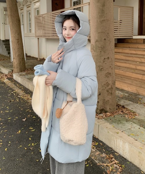 gossip!ロサンゼルス(ゴシップロサンゼルス)の「ビッグシルエット 中綿シンプルカジュアルフーディジャケット(ダウンジャケット/コート・レディース・グレー/ライトブルー/オフホワイト/ブラック・M)」の16枚目の写真