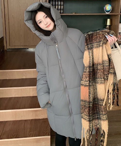 gossip!ロサンゼルス(ゴシップロサンゼルス)の「ビッグシルエット 中綿シンプルカジュアルフーディジャケット(ダウンジャケット/コート・レディース・グレー/ライトブルー/オフホワイト/ブラック・M)」の20枚目の写真