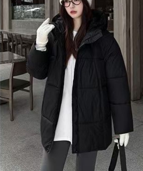 gossip!ロサンゼルス(ゴシップロサンゼルス)の「ビッグシルエット 中綿シンプルカジュアルフーディジャケット(ダウンジャケット/コート・レディース・グレー/ライトブルー/オフホワイト/ブラック・M)」の9枚目の写真