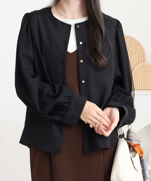 Anna Nicola(アンナニコラ)の「Anna Nicola 2wayチュールスリーブブラウス(シャツ/ブラウス・レディース・ブラック/モカ/キャメル・38)」の1枚目の写真