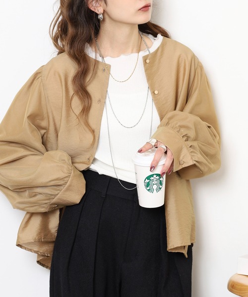 Anna Nicola(アンナニコラ)の「Anna Nicola 2wayチュールスリーブブラウス(シャツ/ブラウス・レディース・ブラック/モカ/キャメル・38)」の17枚目の写真