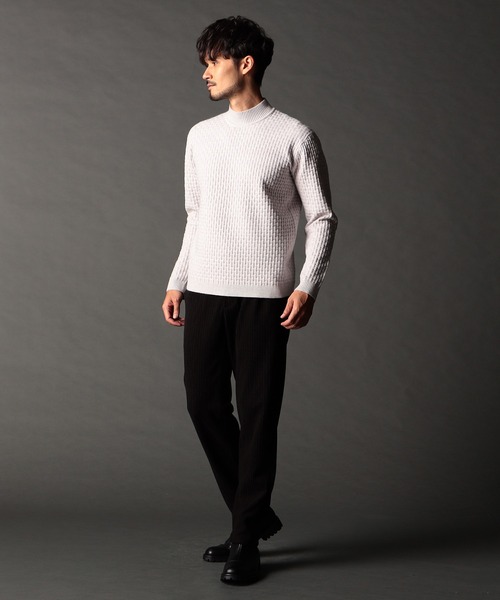 NICOLE CLUB FOR MEN（ニコルクラブフォーメン）の「リンクスバスケットモックネックニット（ニット/セーター・メンズ・ブルー系/ホワイト系/ブラック/ブラック系その他・MEDIUM/LARGE/X-LARGE）」の5枚目の写真