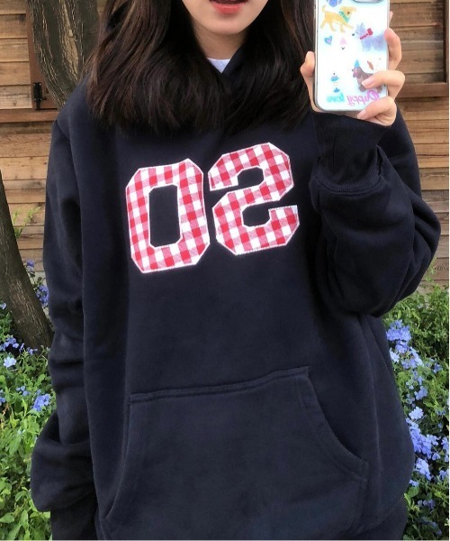 WEGO(ウィゴー)の「WEGO/チェックナンバリングプリントフーディートップス/パーカー(パーカー・レディース・ネイビー・MEDIUM/LARGE)」の14枚目の写真