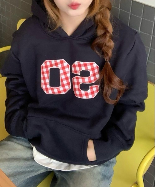 WEGO(ウィゴー)の「WEGO/チェックナンバリングプリントフーディートップス/パーカー(パーカー・レディース・ネイビー・MEDIUM/LARGE)」の19枚目の写真