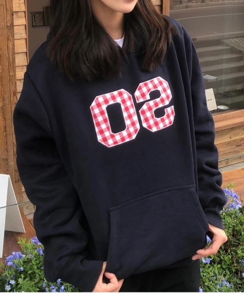 WEGO(ウィゴー)の「WEGO/チェックナンバリングプリントフーディートップス/パーカー(パーカー・レディース・ネイビー・MEDIUM/LARGE)」の3枚目の写真