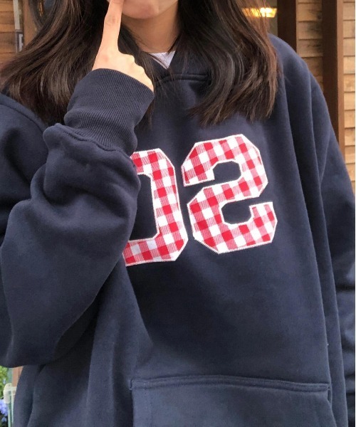 WEGO(ウィゴー)の「WEGO/チェックナンバリングプリントフーディートップス/パーカー(パーカー・レディース・ネイビー・MEDIUM/LARGE)」の9枚目の写真