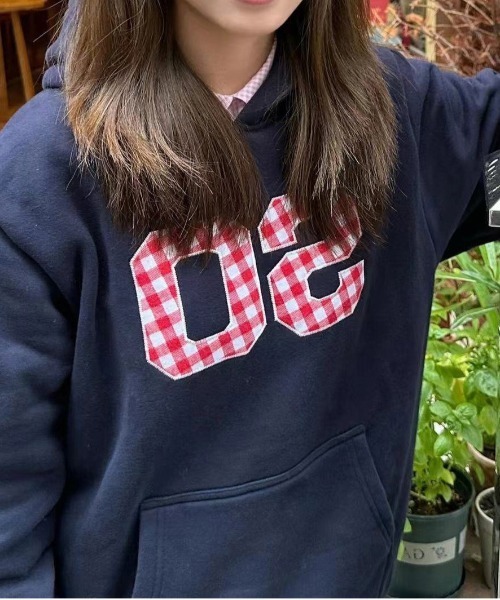 WEGO(ウィゴー)の「WEGO/チェックナンバリングプリントフーディートップス/パーカー(パーカー・レディース・ネイビー・MEDIUM/LARGE)」の12枚目の写真