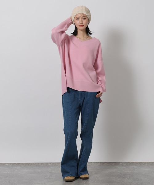 LAKOLE（ラコレ）の「Vネックニットプルオーバー / 581266（ニット/セーター・レディース・ブラウン/パープル/ブラック/アイボリー/グレー/ブルー/モカ/ピンク/ライトグリーン・FREE）」の14枚目の写真