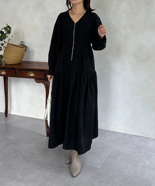 Thevon(ゼボン)の「フロントジップティアードワンピース(ワンピース・レディース・チャコールグレー/ベージュ/ブラック・FREE)」の7枚目の写真