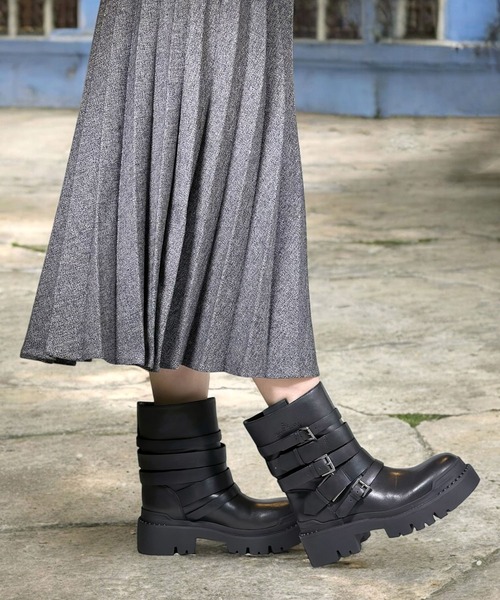 ASH（アッシュ）の「ASH/アッシュ【NIKI】ベルトコンバットブーツ 厚底 ロックテイスト ボリュームソール 6cmヒール（ブーツ・レディース・ブラック・35/39/38/37/36）」の9枚目の写真