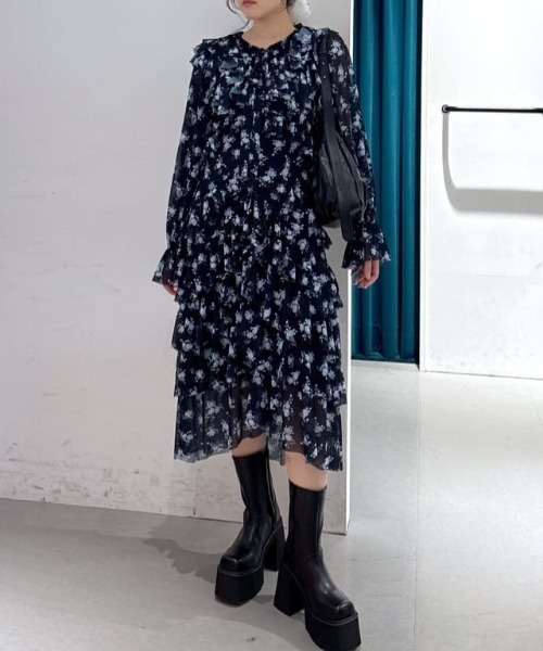 SLY(スライ)の「SHEER FRILL L/DRESS シアー フリル ロングドレス 秋服 冬服(ワンピース・レディース・ブラウン/ネイビー系・FREE)」の17枚目の写真