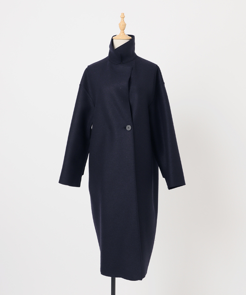 HARRIS WHARF LONDON(ハリスワーフロンドン)の「別注【HARRIS WHARF LONDON】Women dropped shoulder d.b co:コート(その他アウター・レディース・パープル/ネイビー/ベージュ・40)」の4枚目の写真