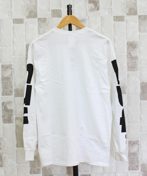 HUF(ハフ)の「メガブラスト ロングスリーブTシャツ MEGABLAST L/S TEE(Tシャツ/カットソー・メンズ・ブラック/ホワイト・XL/L/M)」の4枚目の写真
