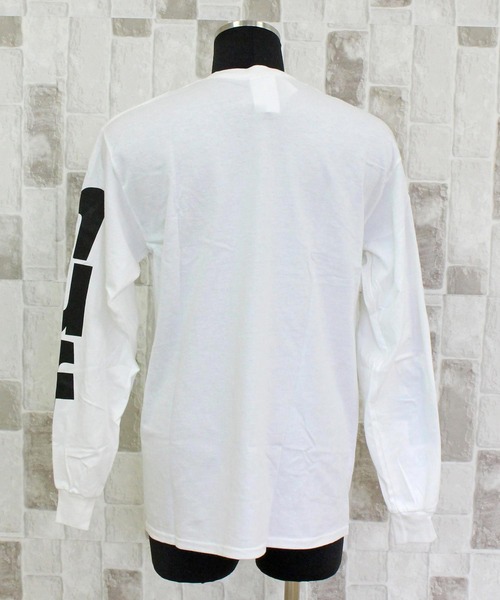 HUF(ハフ)の「メガブラスト ロングスリーブTシャツ MEGABLAST L/S TEE(Tシャツ/カットソー・メンズ・ブラック/ホワイト・XL/L/M)」の7枚目の写真