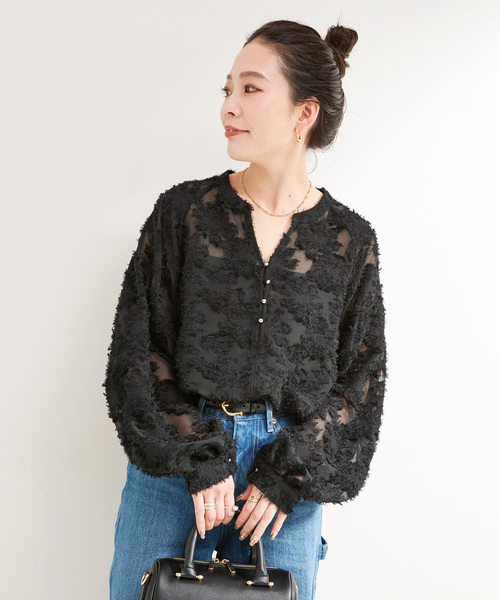 bluelea パフスリーブ ジャガードブラウス bluelea パフスリーブ ジャガードブラウス