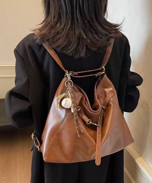 Achic（アシック）の「3WAY 大容量トートバッグ（トートバッグ・レディース・ダークブラウン/ブラウン/ブラック・M）」の3枚目の写真