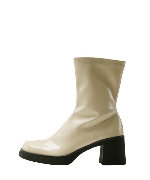 Ameri（アメリ）の「SYNTHETIC LEATHER PLATFORM BOOTS（ブーツ・レディース・ブラック/アイボリー/ブロンズ・SMALL/LARGE/MEDIUM）」の8枚目の写真