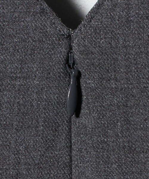 A DAY IN THE LIFE UNITED ARROWS(アデイインザライフユナイテッドアローズ)の「裏起毛 Vネック オールインワン <A DAY IN THE LIFE>(ワンピース・レディース・ネイビー/グレー系/ナチュラル・FREE)」の12枚目の写真
