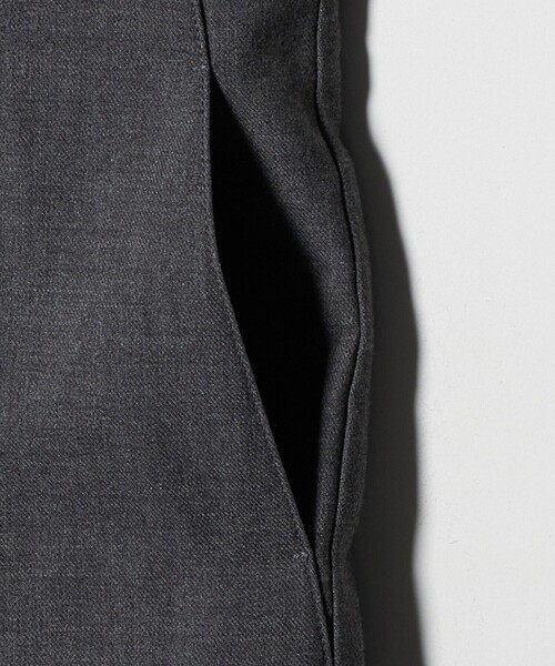 A DAY IN THE LIFE UNITED ARROWS(アデイインザライフユナイテッドアローズ)の「裏起毛 Vネック オールインワン <A DAY IN THE LIFE>(ワンピース・レディース・ネイビー/グレー系/ナチュラル・FREE)」の13枚目の写真
