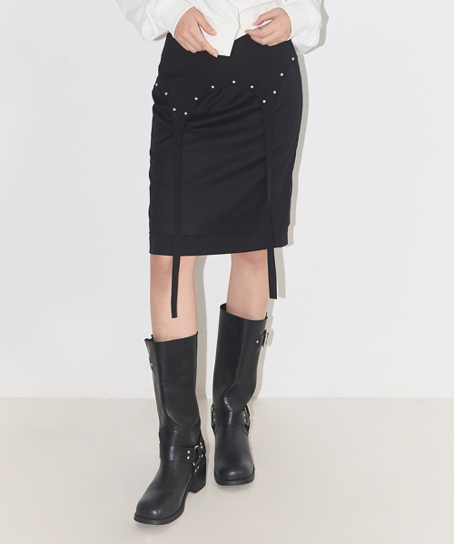 ILLIGO(イリゴ)の「スタッズレイヤードミディスカートブラック(スカート・レディース・その他・SMALL/MEDIUM)」の3枚目の写真