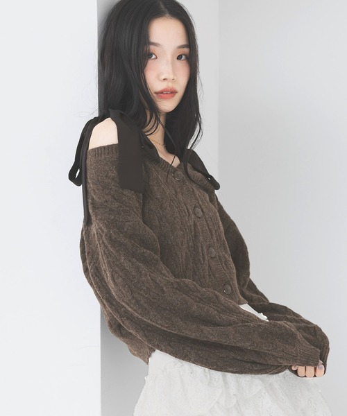 Heather（ヘザー）の「2WAYケーブルリボンカーディガン　619279（カーディガン/ボレロ・レディース・グレー/ブラウン/アイボリー/ブルー・FREE）」の4枚目の写真
