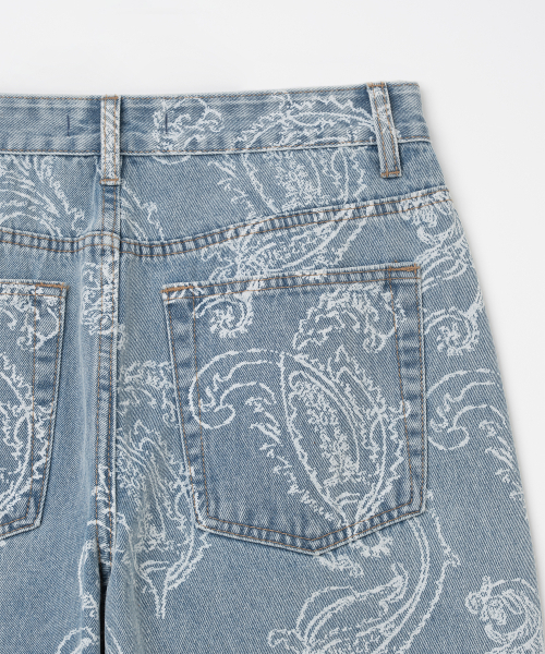 MILLO WOMEN（ミロウーマン）の「ペイズリー ワイドジーンズ [ライトブルー]（デニムパンツ・レディース・その他・SMALL/MEDIUM）」の2枚目の写真
