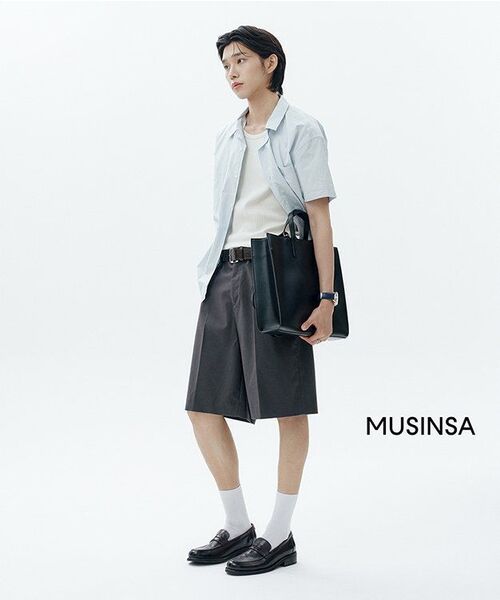 MUSINSA STANDARD（ムシンサスタンダード）の「シンセティックレザー レクタングルショルダートートバッグ_ミディアム [ブラック]（トートバッグ・レディース・その他・FREE）」の5枚目の写真