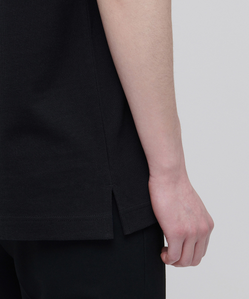 MUSINSA STANDARD（ムシンサスタンダード）の「スリットネックピケポロシャツ[ブラック]（ポロシャツ・メンズ・その他・MEDIUM/LARGE/X-LARGE/XX-LARGE/XXX-LARGE/SMALL）」の7枚目の写真