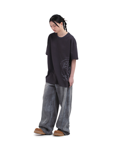DEFGARMENTS（デフグラメンツ）の「STRIPE ROUTE T-SHIRTS（Tシャツ/カットソー・レディース・その他・MEDIUM/LARGE）」の5枚目の写真