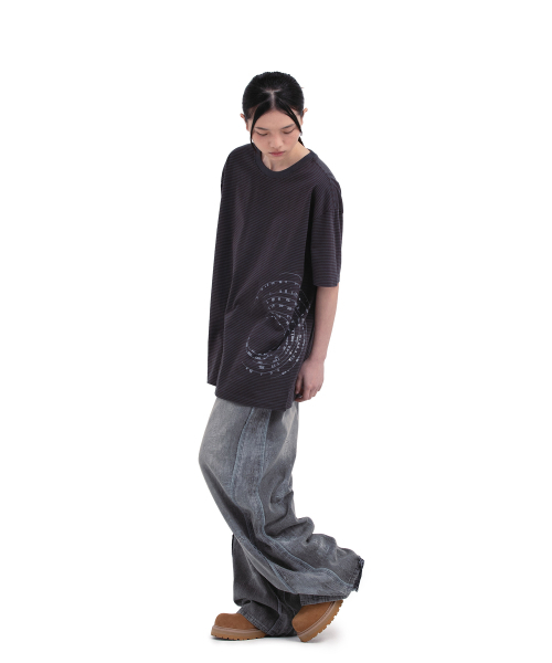 DEFGARMENTS（デフグラメンツ）の「STRIPE ROUTE T-SHIRTS（Tシャツ/カットソー・レディース・その他・MEDIUM/LARGE）」の6枚目の写真