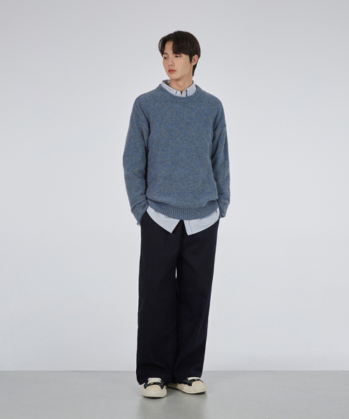 GLW（ジーエルダブリュ）の「マイルドボカシクルーネックスウェットオーバーサイズニットブルー（ニット/セーター・レディース・その他・SMALL/X-SMALL/LARGE/MEDIUM）」の6枚目の写真
