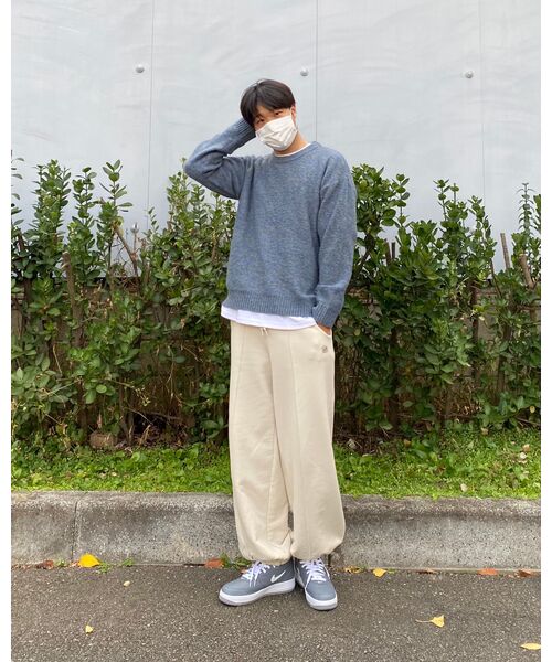 GLW（ジーエルダブリュ）の「マイルドボカシクルーネックスウェットオーバーサイズニットブルー（ニット/セーター・レディース・その他・SMALL/X-SMALL/LARGE/MEDIUM）」の15枚目の写真