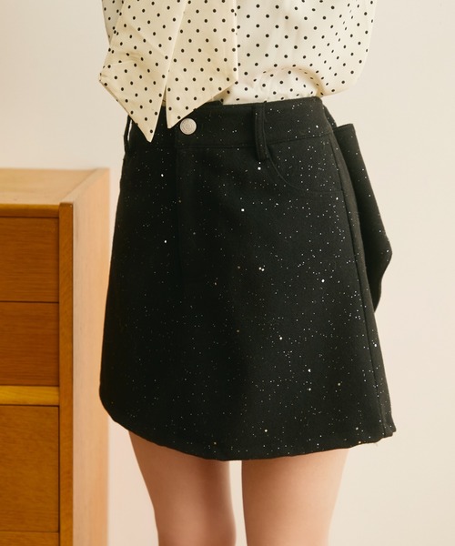 TITTY&CO.（ティティーアンドコー）の「バックリボンラメショートスカート（スカート・レディース・ブラック/グレー・SMALL/MEDIUM）」の21枚目の写真