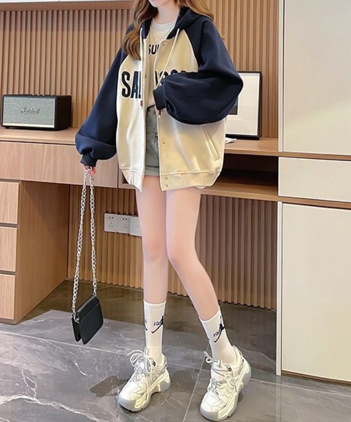 SallyLunn(サリーラン)の「ラグランスリーブフードジャケット(その他アウター・レディース・ネイビー/カーキ/ブラウン・LARGE/MEDIUM)」の4枚目の写真
