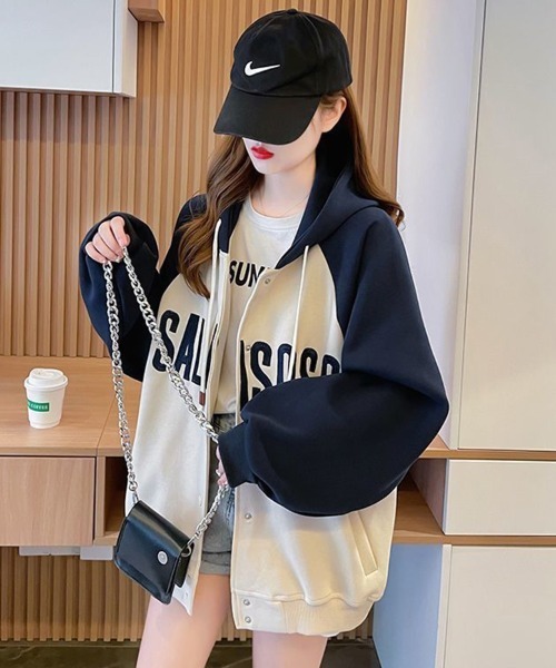 SallyLunn(サリーラン)の「ラグランスリーブフードジャケット(その他アウター・レディース・ネイビー/カーキ/ブラウン・LARGE/MEDIUM)」の5枚目の写真