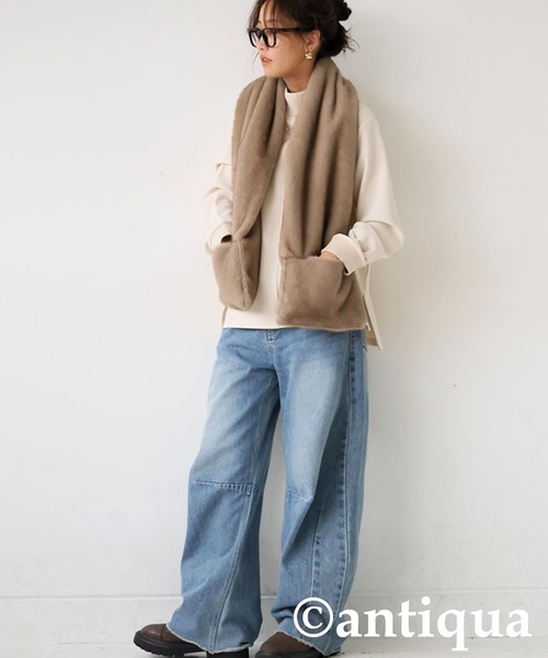 antiqua(アンティカ)の「フェイクファー 3WAY ストールベスト(ベスト・レディース・グレー/ベージュ・ONESIZE)」の5枚目の写真
