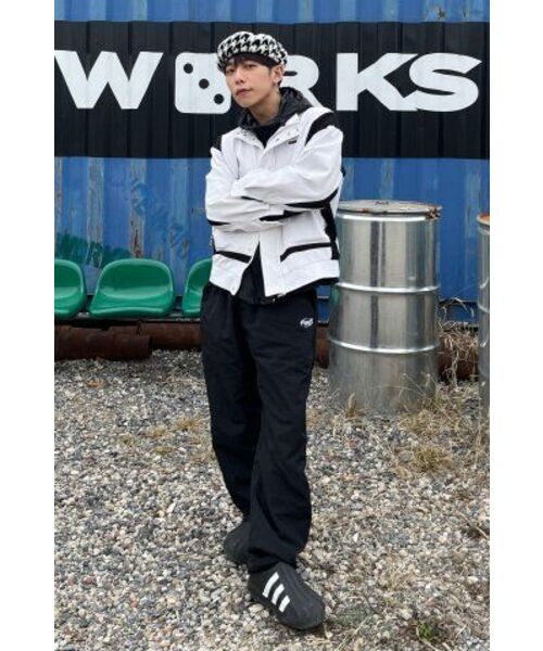 PEACEOFMIND(ピースオブマインド)の「ロゴナイロンワイドトラックパンツ(ブラック)(スウェットパンツ・メンズ・その他・LARGE/MEDIUM/X-LARGE)」の13枚目の写真